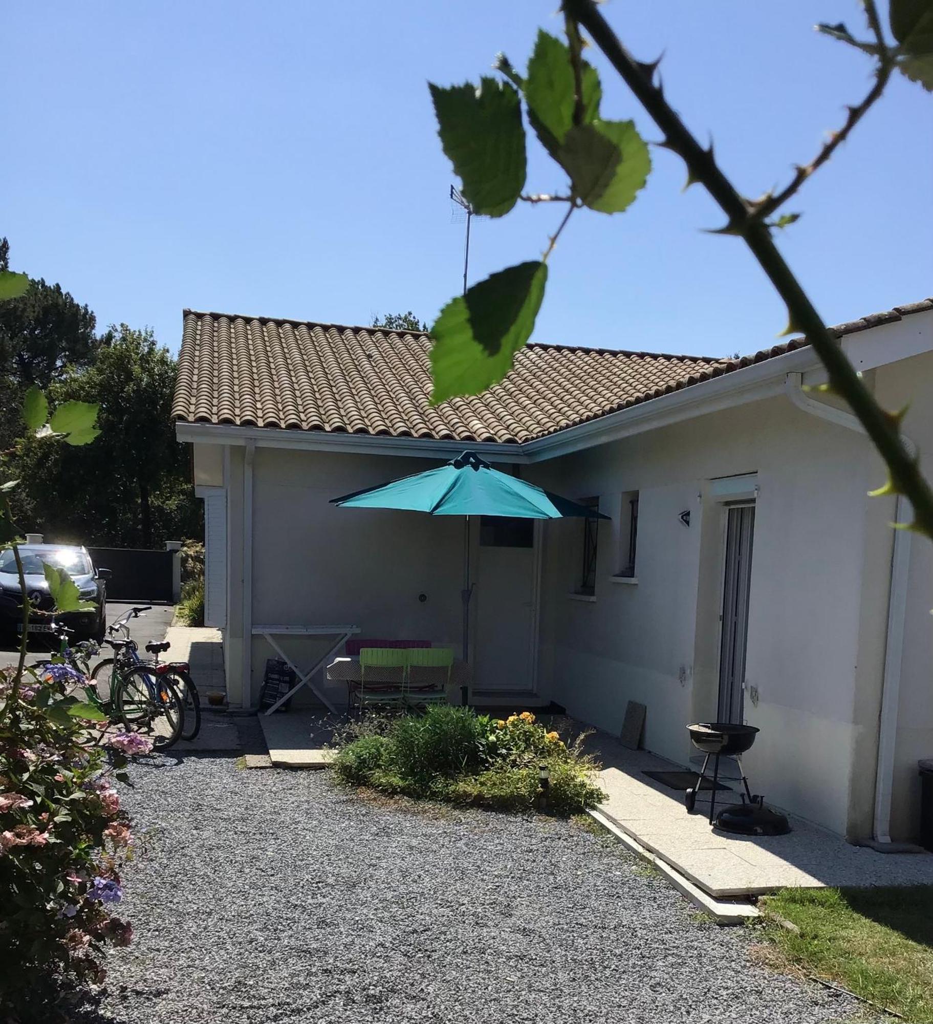 Les Oliviers Apartment Le Teich Bagian luar foto